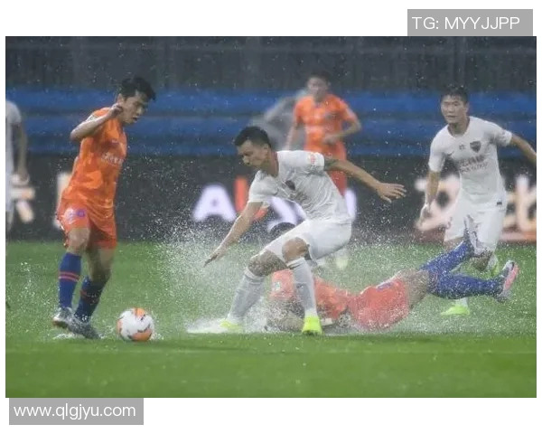 山东鲁能泰山迎战深圳佳兆业全力争胜展现球队实力与决心